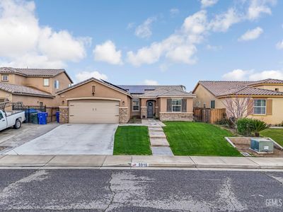5910 Aquamarine Peak Dr
