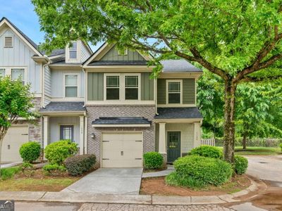 1100 N Village Dr