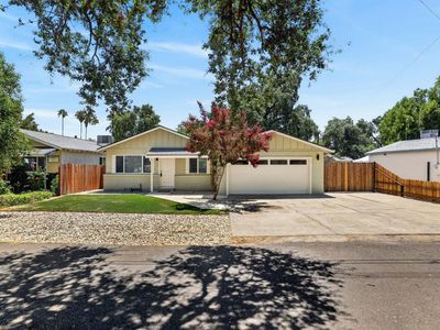 7546 Oak Grove Ave