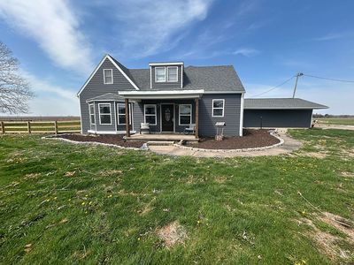 1736 E Us Highway 136