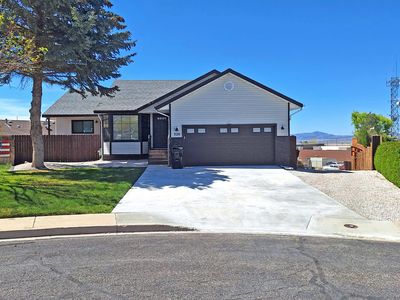 320 E 2100 North Cir