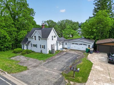 11690 E D Ave