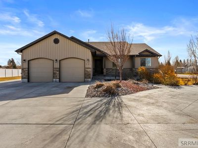 Property at 303 S Park Ave, Firth, ID