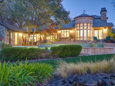 4501 Lake Forest Dr