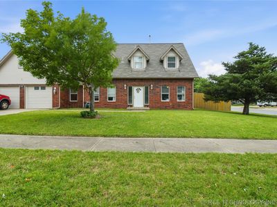 4504 S 134th East Ave