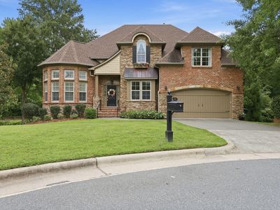 114 Castle Garden St