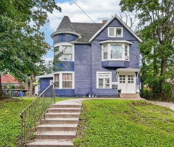 Property at 1250 9th St, Des Moines, IA