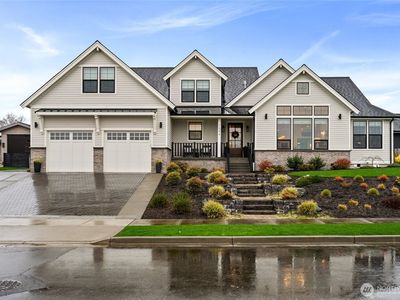 1594 Farmview Terrace