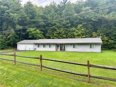 4672 Meads Creek Rd