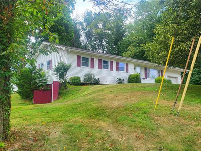 12 High Ridge Road