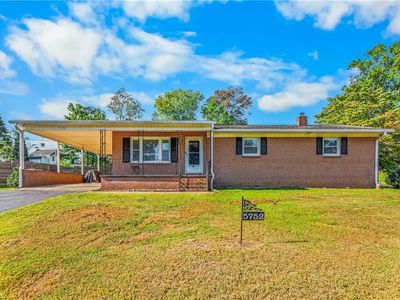 5752 Nylon Dr