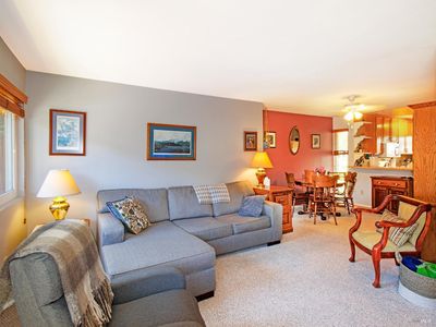 655 Racquet Club Circle