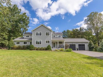 3701 Glenaire Dr