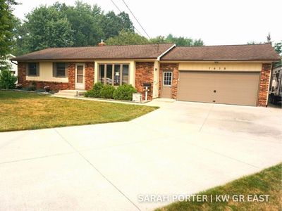 7658 Teakwood Dr