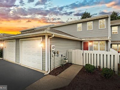 308 Kensington Ct #308