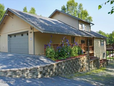 3330 S Lake View Loop