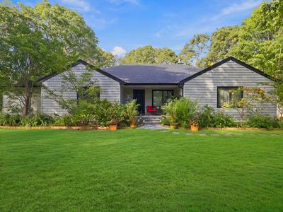 7 Bridle Path