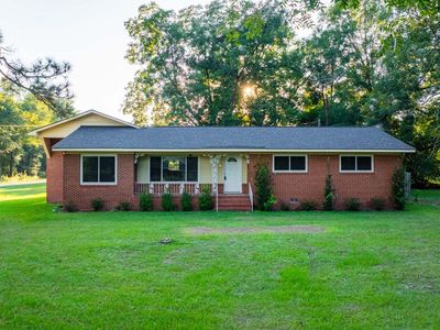 Property at 328 Railroad St, Pitts, GA