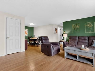 13 Academy Place #26