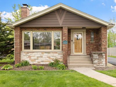 1233 Arquilla Ln