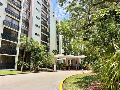 17011 N Bay Rd APT 117