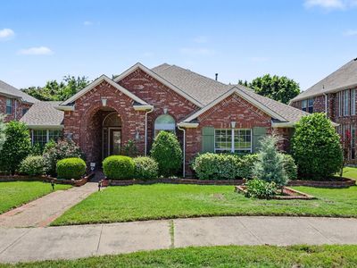 9895 Carriage Hill Ln