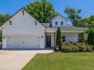 136 Shadecrest Dr