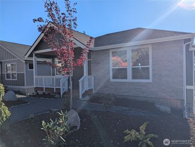 4437 Blackstone Way