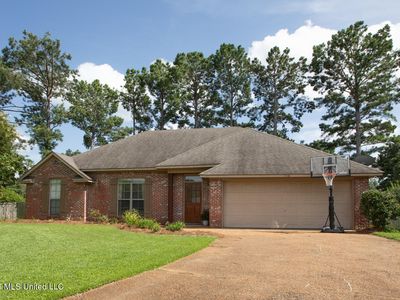 106 Avery Ct
