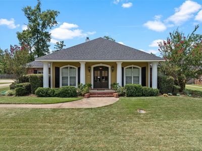 2360 Fernbrook Dr