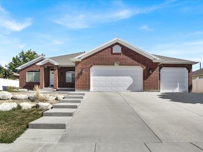 1184 W Margaret Rose Dr