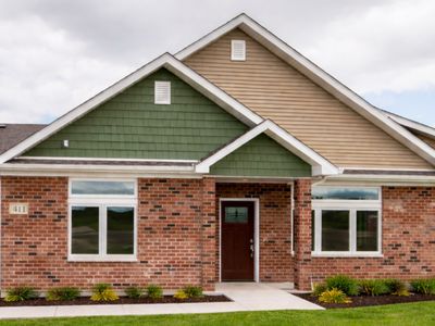 411 Stearn Dr #411