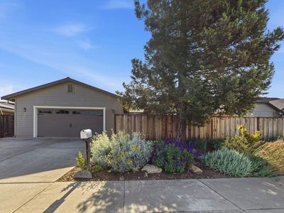 1691 Monticello Dr