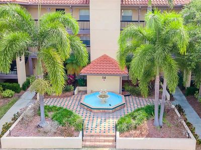 2400 Feather Sound Dr APT 1418