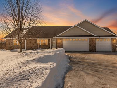 2937 Firethorn Ct