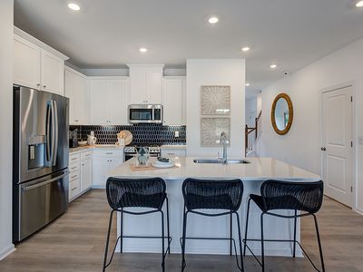 324 Sweetbay Tree Dr