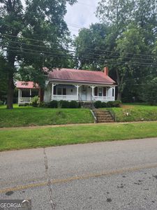 Property at 410 Zebulon St, Barnesville, GA