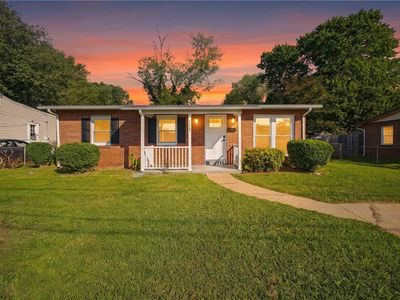 121 Phillips Ln