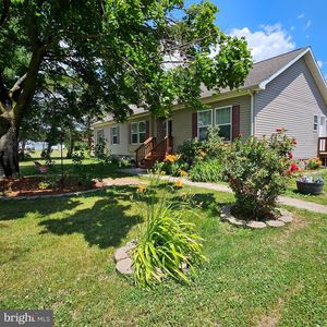 Property at 788 Holletts Corner Rd, Clayton, DE