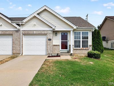 Property at 12193 McKelvey Place Dr, Bridgeton, MO