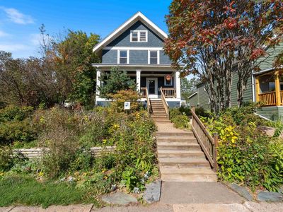 1015 W 4th Street