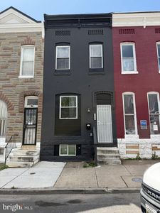 2420 Brentwood Ave