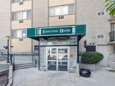 1025 Hancock St Unit 6J