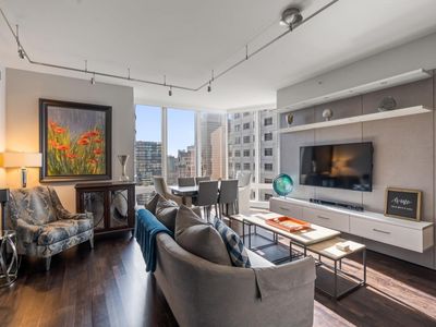 301 Mission St APT 36F