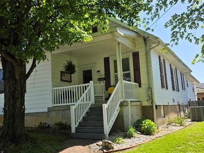 209 Knapp Ave
