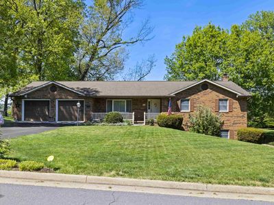 312 Victoria Dr