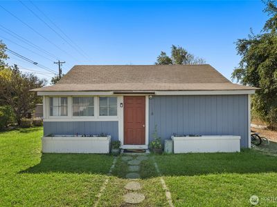 Property at 1110 W 7th Ave Avenue, Ellensburg, WA