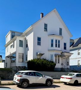 282 Cartier Street