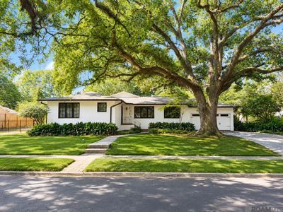 2636 Kleinert Ave
