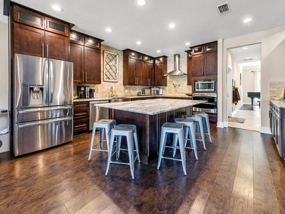 4231 Country Breeze Ln